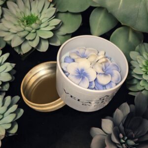 ✨ Vela Artesanal Floral Azul