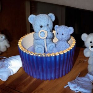 ✨ Vela Ositos Azules en Cuenco Decorativo ✨